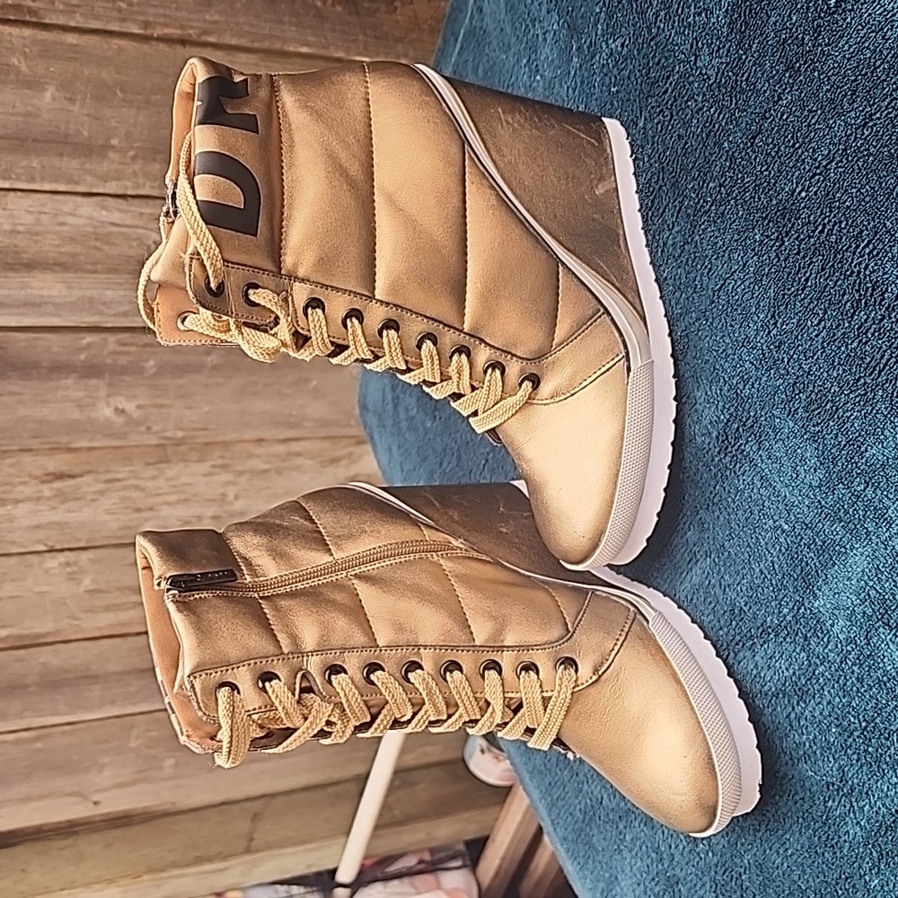 Dkny Booties